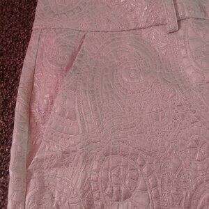 New York & Company Mid Rise Shorts Size 6 Metallic Silver Paisley Pockets Cuff